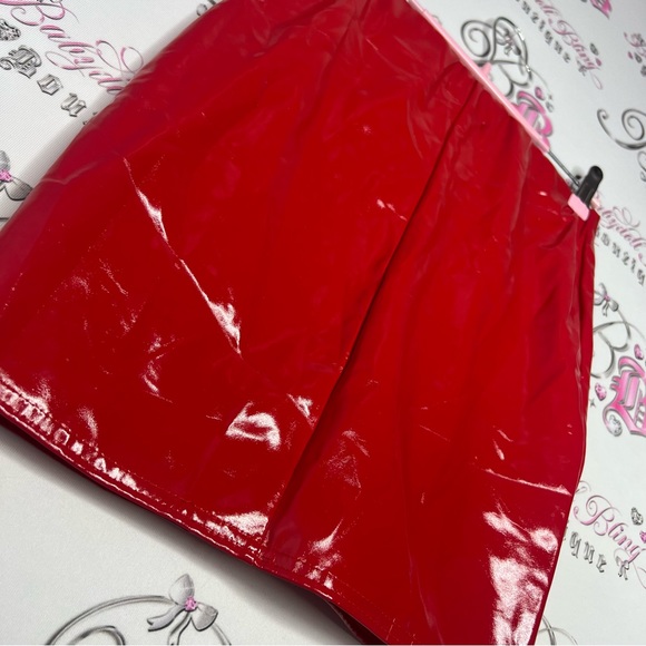 Boohoo skirt wet look faux leather red sexy fire engine red tight bodycon mini - Picture 3 of 8